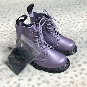 Dr Martens 1460 Pascal Metallic Lace Combat Boot